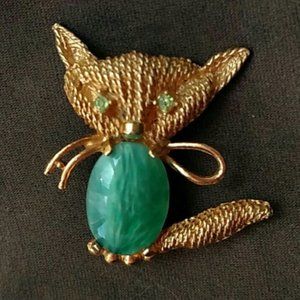 ARTc Unique Fox Brooch/Pin